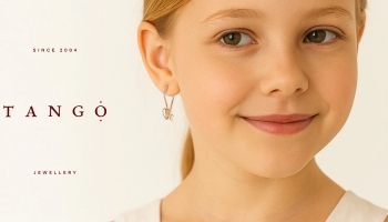 Первые украшения: почему стоит купить золотые серьги ребенку