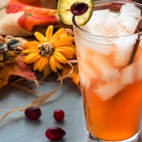 Лікери для осінніх вечорів: від трав'яних ноток до кави та шоколаду