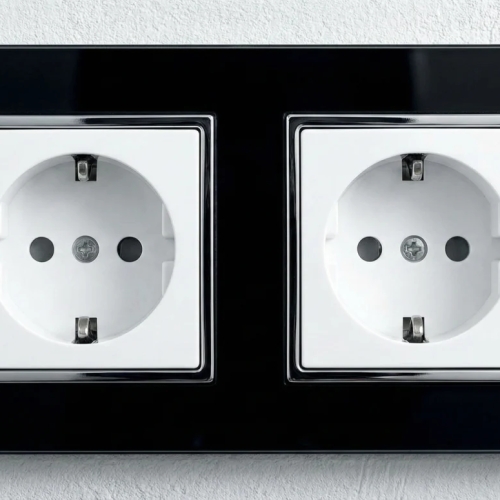 Подвійні розетки LIVOLO: чому українці переходять на безпечні та стильні рішення у 2025 році