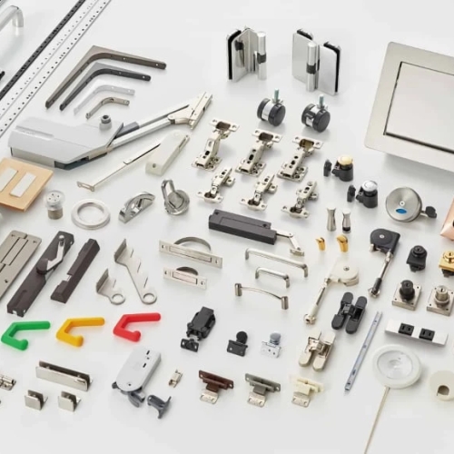 Сучасна меблева фурнітура