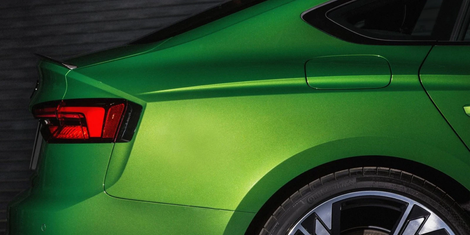 Різновиди автомобільної фарби: короткий гід